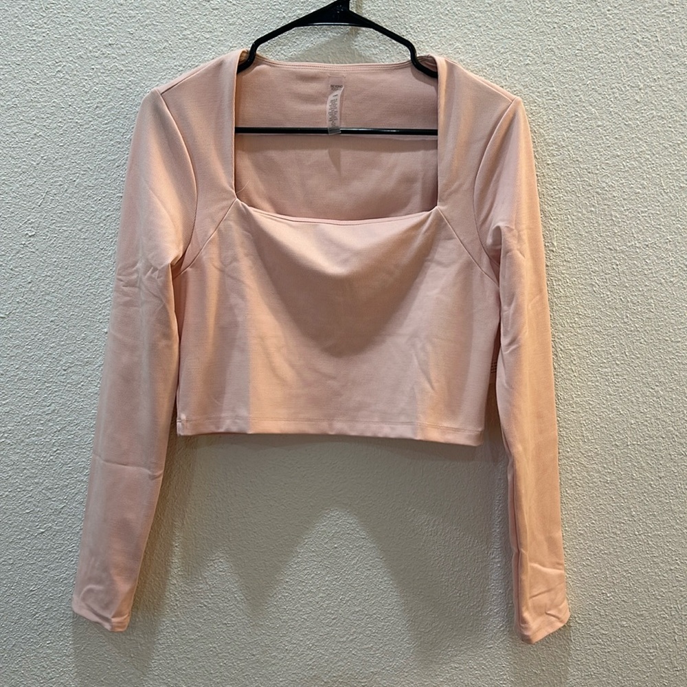NWT Beyond Yoga Square Neck Top L